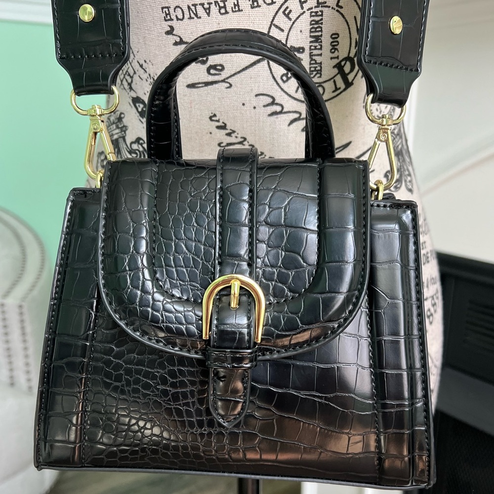 Madden Girl Purse NWOT